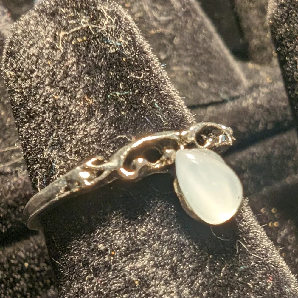 Costume set 3 retro silver artdeco bands clear crystals&mother of pearl cabochon